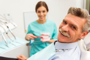 dental-implants-98109-consultation